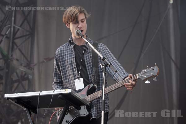 THESE NEW PURITANS - 2008-08-28 - SAINT CLOUD - Domaine National - Scene de la Cascade - Thomas Hein